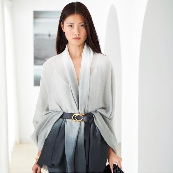 NWT Carly Cushnie x Rachel Zoe Ombré Scarf Black Grey & White - Picture 6 of 7